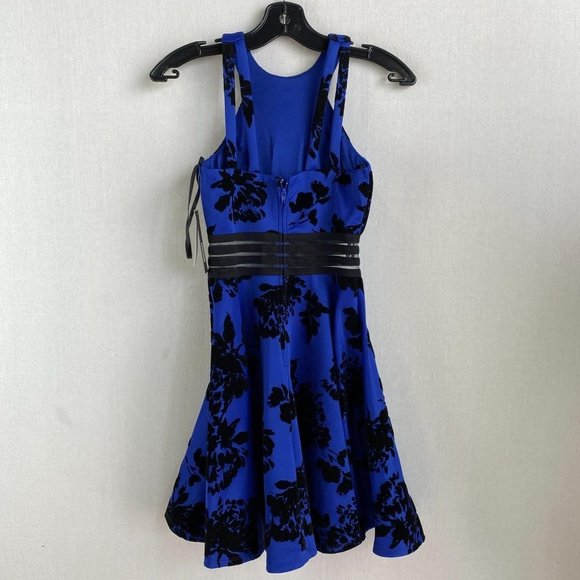 CITY STUDIO Macy's Blue Velvet Print Dress NWT - Picture 6 of 8